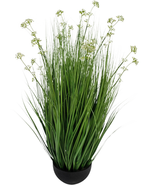 De Kunstgras Prei Bloem Ui Graspot 100cm brandvertragend is een kunstgrasplant in pot met lange groene sprieten en kleine witte bloemtrosjes, weergegeven in een ronde zwarte pot tegen een witte achtergrond.