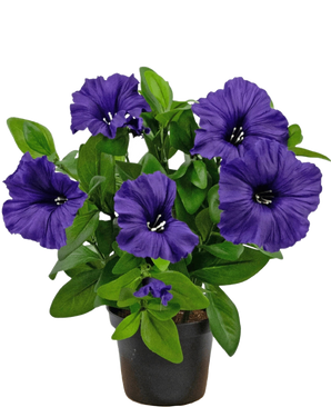 Een Kunstbloem Petunia plant UV 25 cm in paars met weelderige groene bladeren, uitgestald in een pot tegen een effen witte achtergrond.